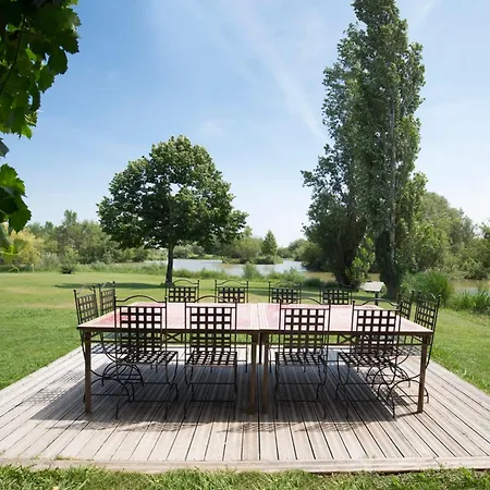 Holiday home Souvenirs Intemporels Arles